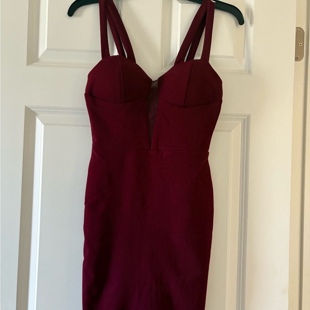 Elegant Burgundy Strappy Dress